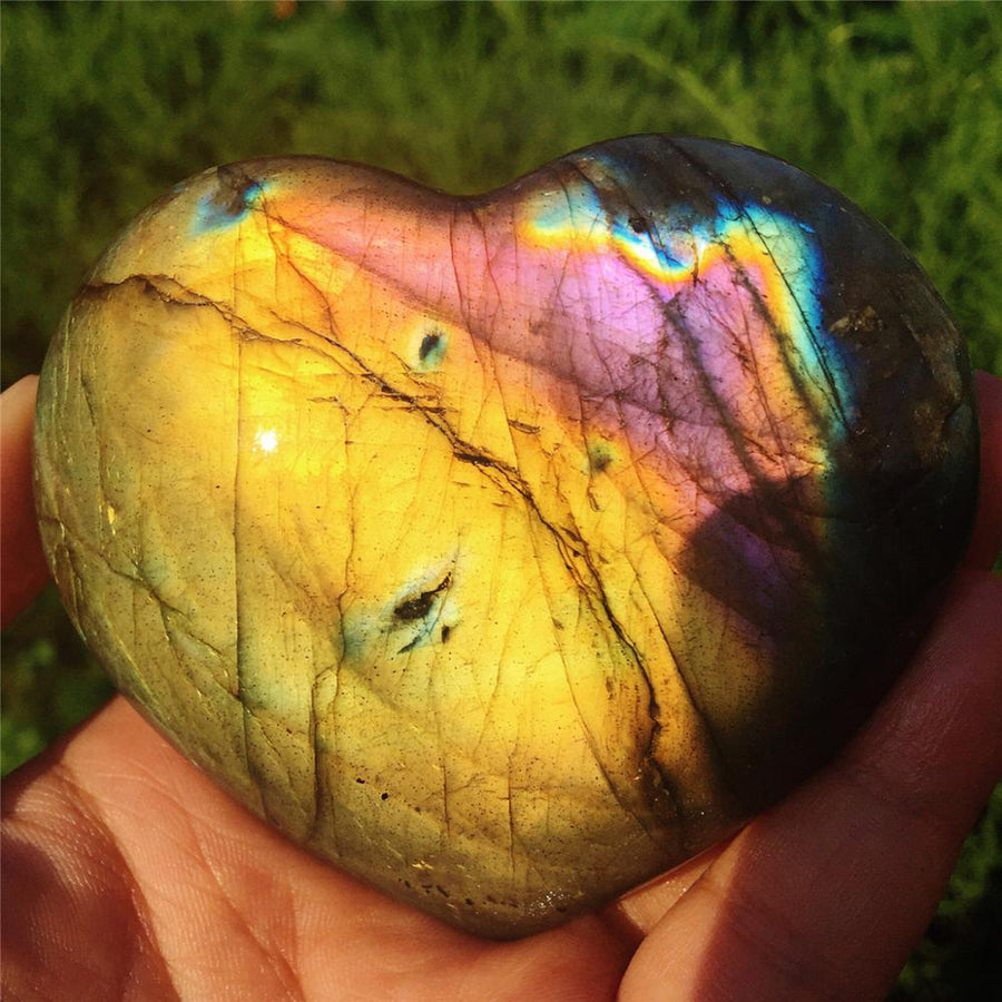 Heart shape crystal quartz Natural Stones MoonChildWorld 