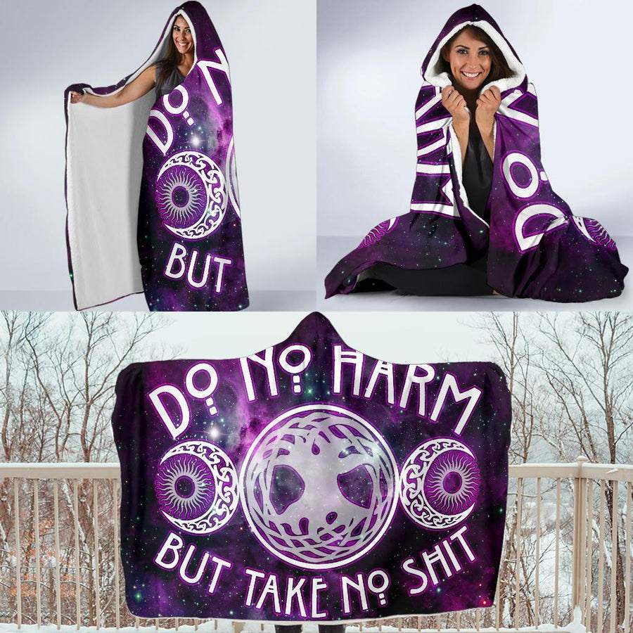 Do no harm wicca Hooded Blanket