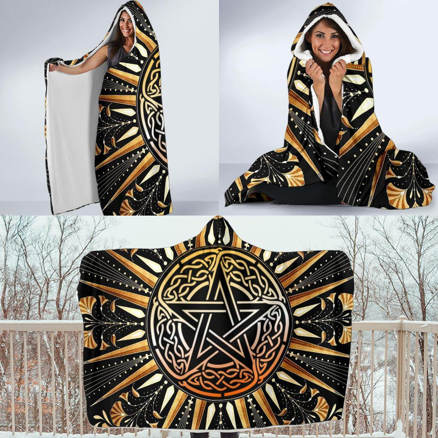 Celtic pentagram wicca Hooded Blanket